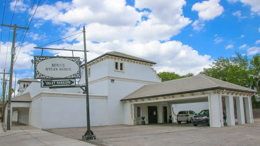 Facade of Bern's Steak House